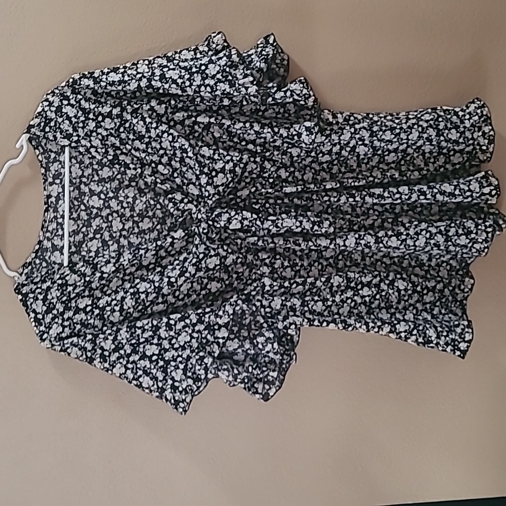 Tie front floral romper